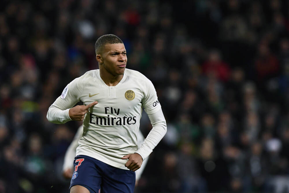 陆家嘴金融沙龙：中资企业高质量海外并购